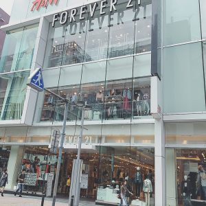 福岡天神店 お店の場所はコチラ 九州全域からお客様が集う結婚指輪セレクトショップ Jkプラネット福岡天神店 について 福岡天神店 お店の場所はコチラ 九州全域からお客様が集う結婚指輪セレクトショップ Jkプラネット福岡天神店 について