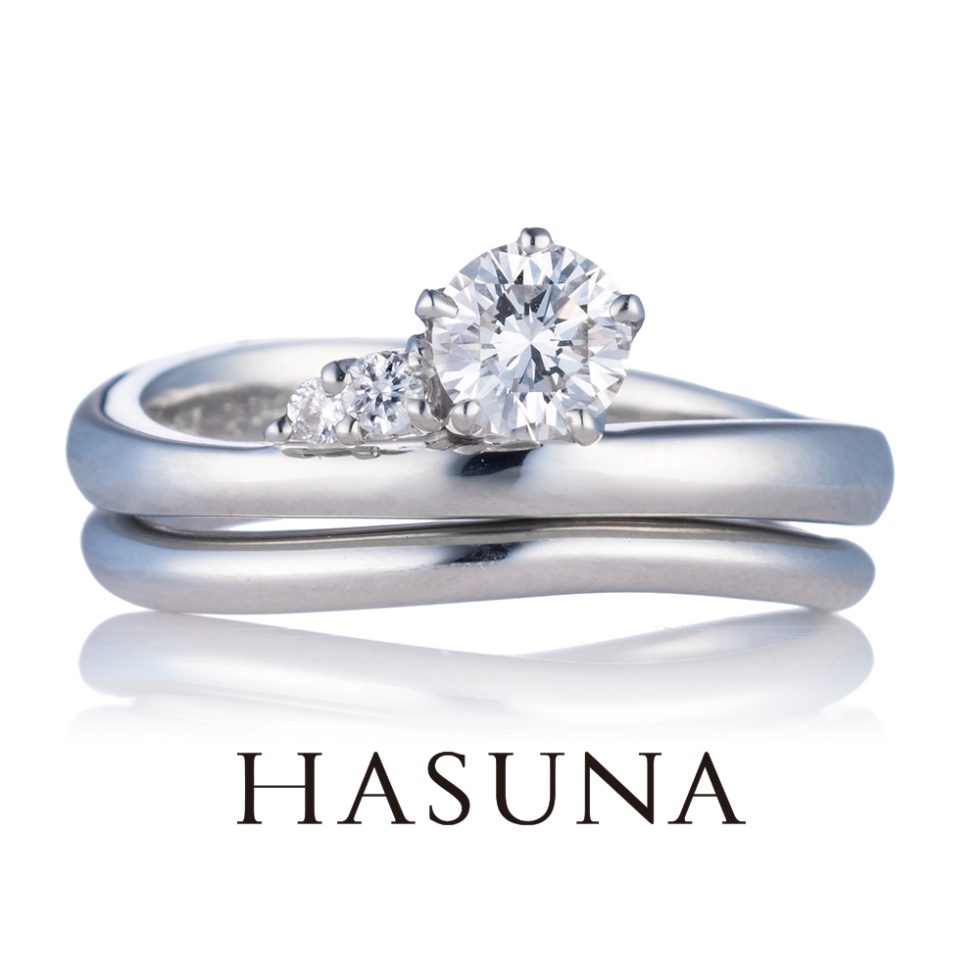 婚約指輪・結婚指輪　重ね着けイメージ画像　ハスナ(HASUNA) ER06