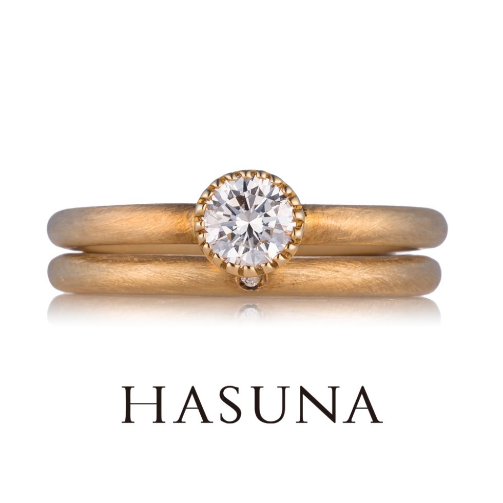 婚約指輪・結婚指輪　重ね着けイメージ画像　ハスナ(HASUNA) ER07