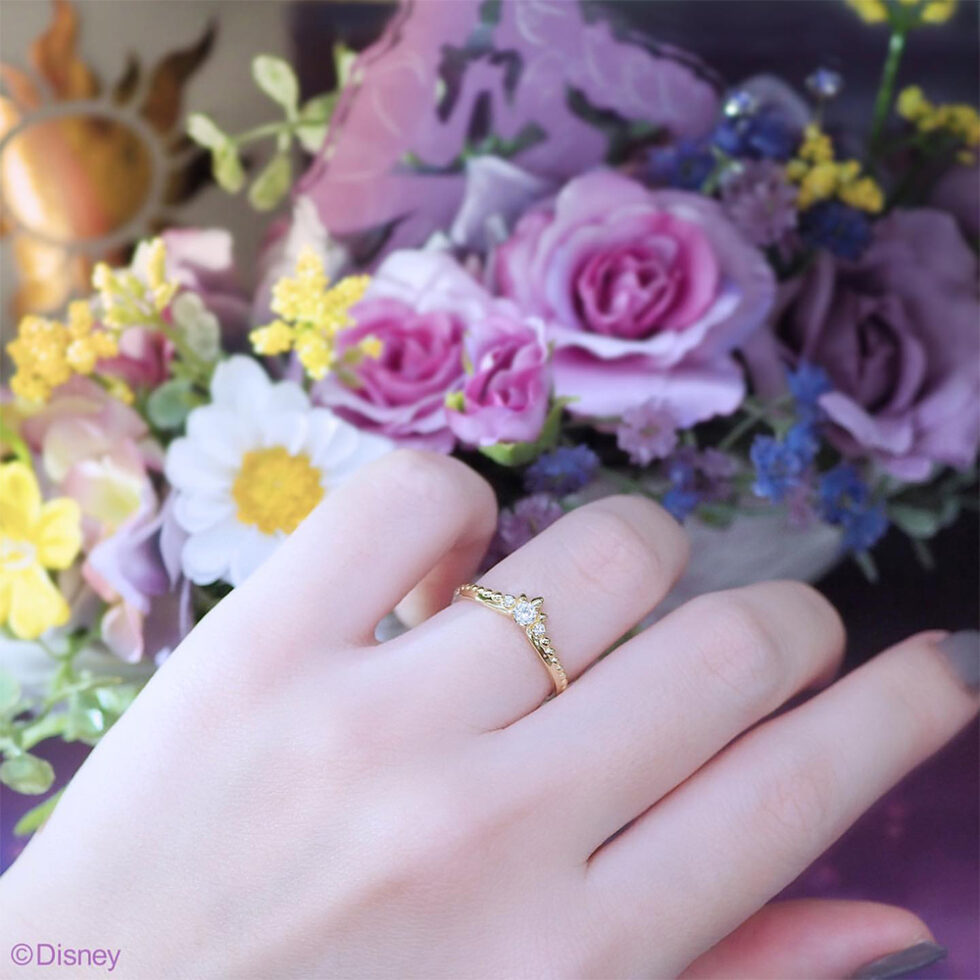 Disney Tangled ディズニー ラプンツェル Tiara Of Promise 約束のティアラ 婚約指輪 21 22期間数量限定モデル ディズニー ラプンツェル Disney Tangled Rapunzel 結婚指輪 婚約指輪のjkplanet 公式サイト