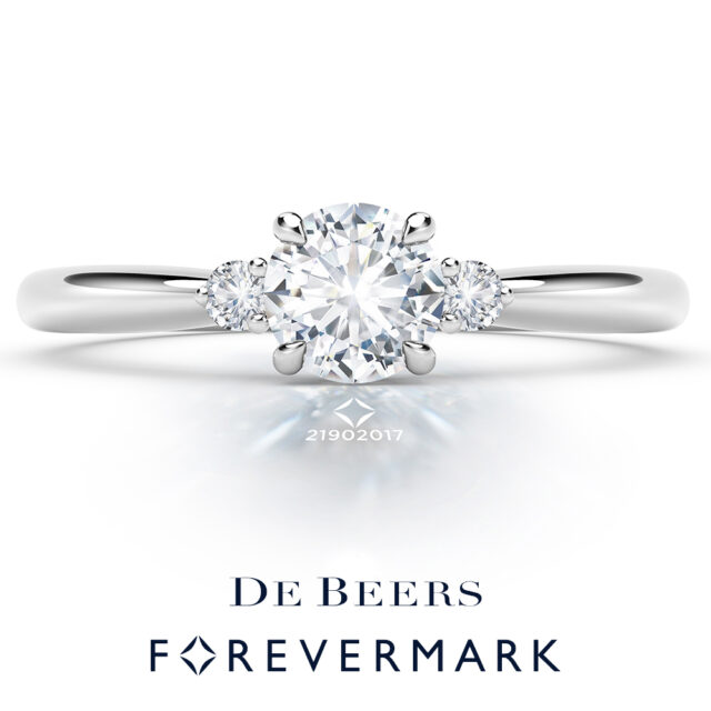 デビアス フォーエバーマーク セッティング®︎ 婚約指輪