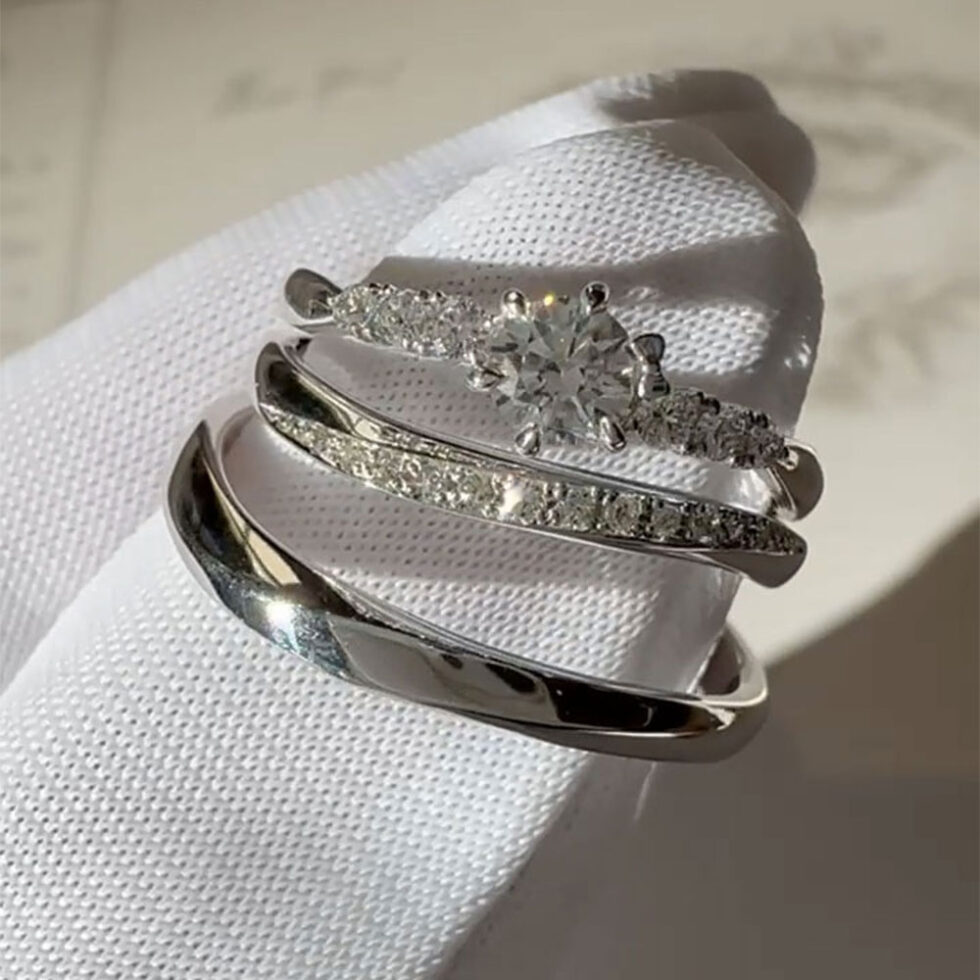 ハローキティ(Hello Kitty × MAYFAIR)テムズリバー 結婚指輪・婚約指輪の動画サムネイル